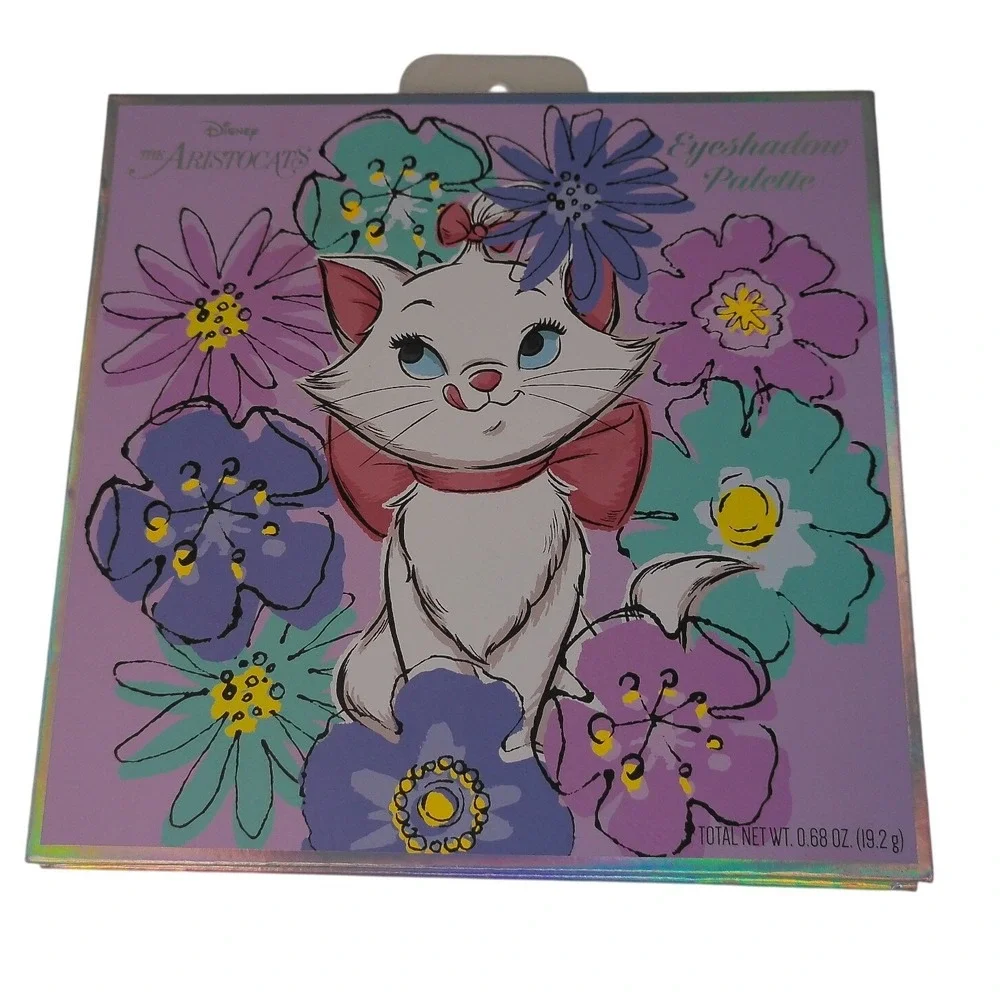 Disney Aristocats Marie 16-Shade Eyeshadow Palette Taste Beauty Pink Purple NEW